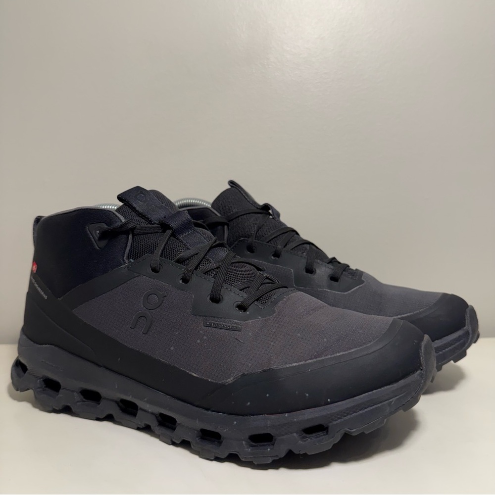 On Cloudroam Waterproof Sneaker Boot Black Eclipse Women's Size 10 Athletic Hike